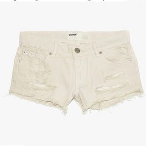 GARAGE  Flirty Festival Short